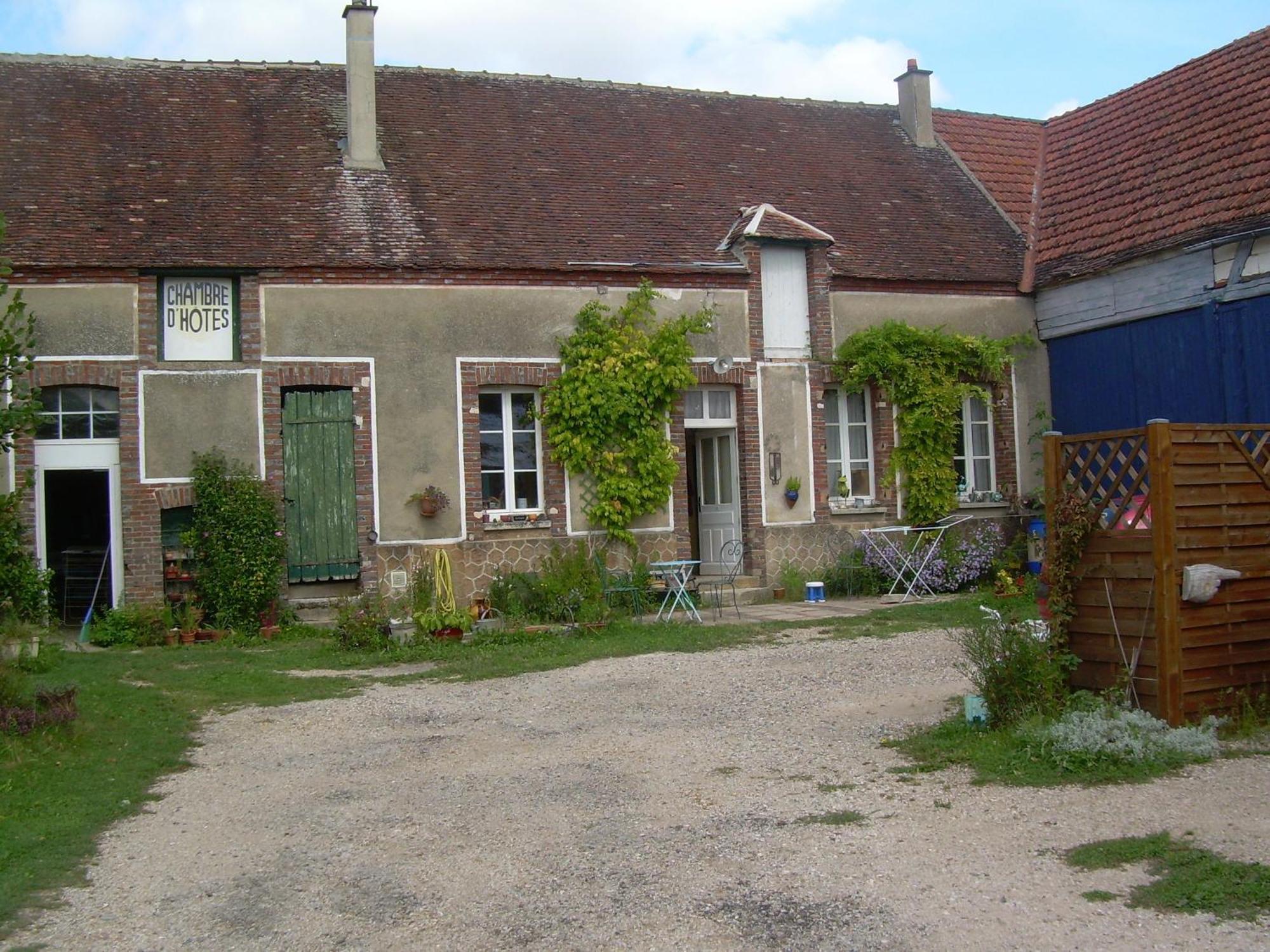 לינה וארוחת בוקר Maillot Ferme De L'Art Rural Et Populaire מראה חיצוני תמונה